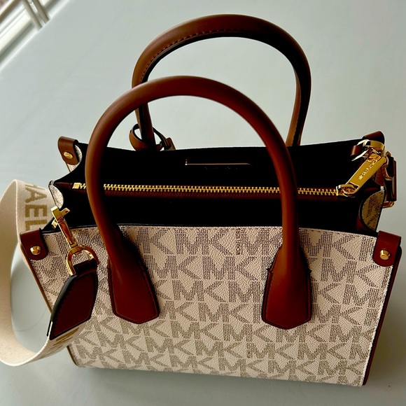 Handbag - Michael Kors - Picture 1 of 3